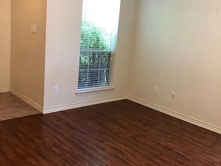 748 Mexicali Way — Photo 17