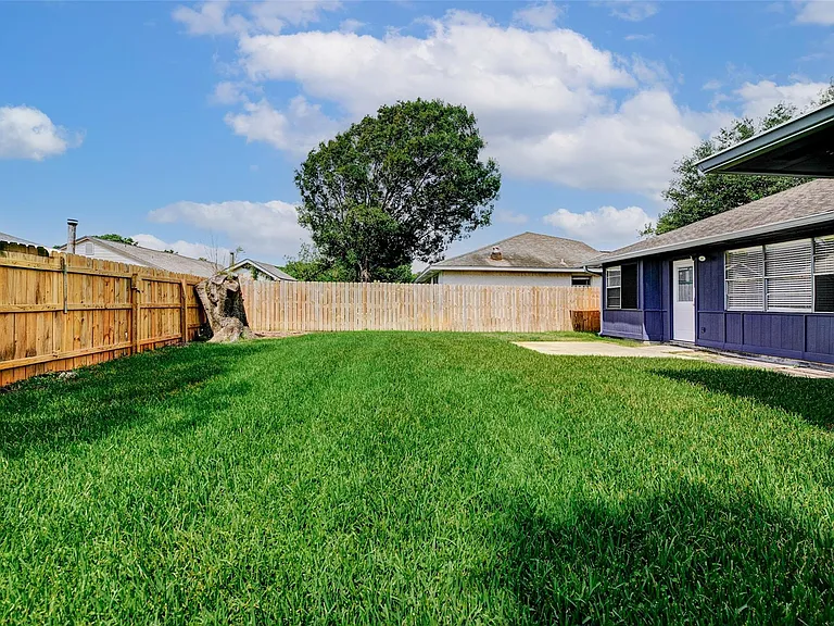 9842 Shell Rock Rd — Photo 25