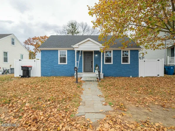 8 Hudson Avenue, Hazlet, NJ 07730
