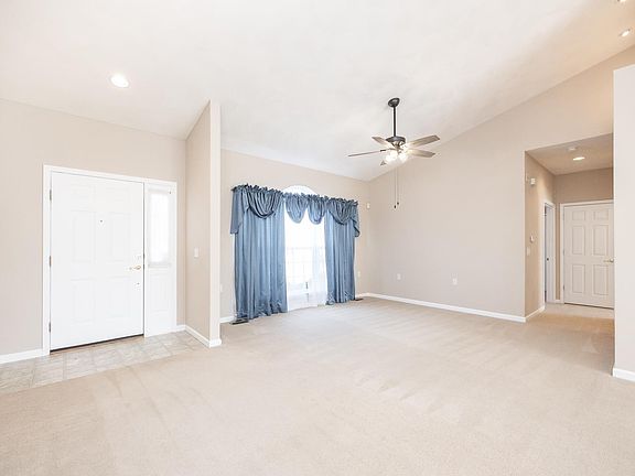 5th image of 183 Saint Christopher Ct