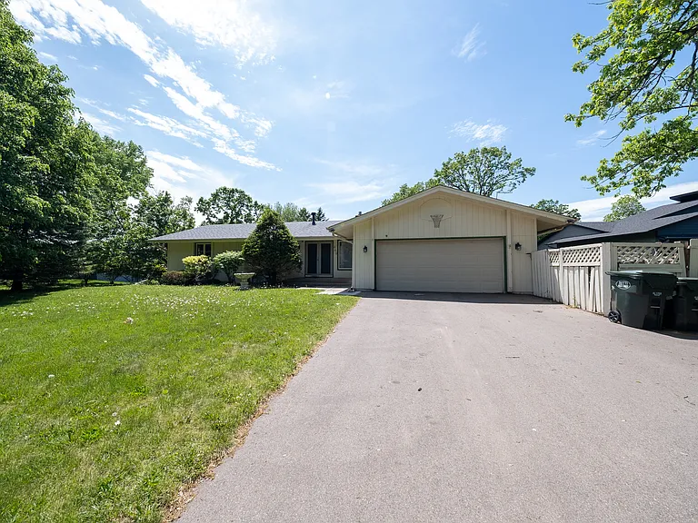 469 Reflection Rd — Photo 55