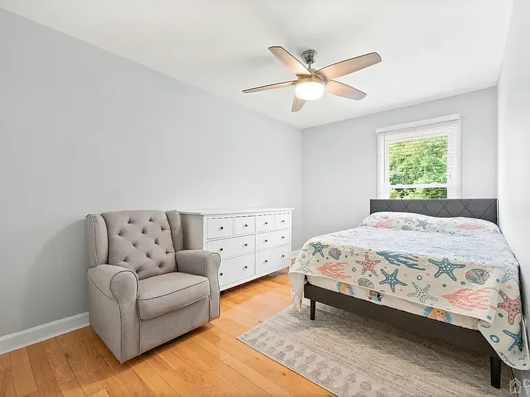 427 Gambocz Ct — Photo 23