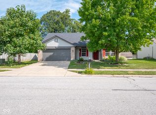 49 Harvest Ct, Danville, IN 46122
