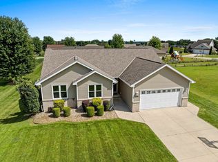 2820 Yellow Jasmine Way, Green Bay, WI 54313