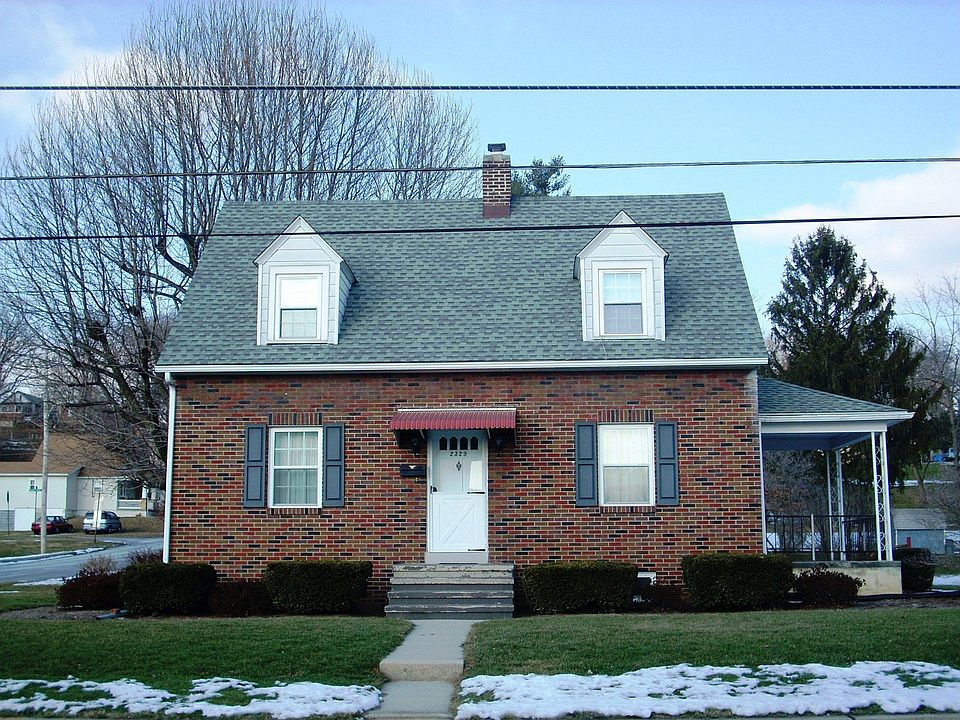 1st image of 2329 Guilford St