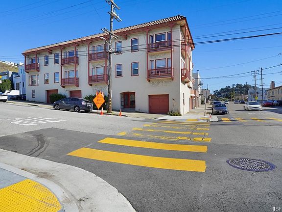 3rd image of 2390 14th Ave