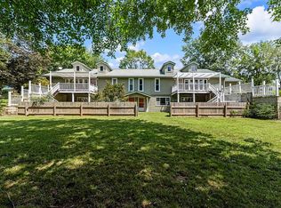 878 E Lake Rd, Elm Springs, AR 72762