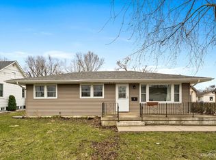 303 Gentleman Rd, Ottawa, IL 61350