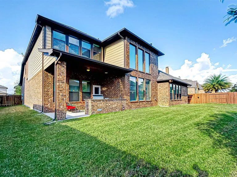 4311 Madera Creek Ln — Photo 48