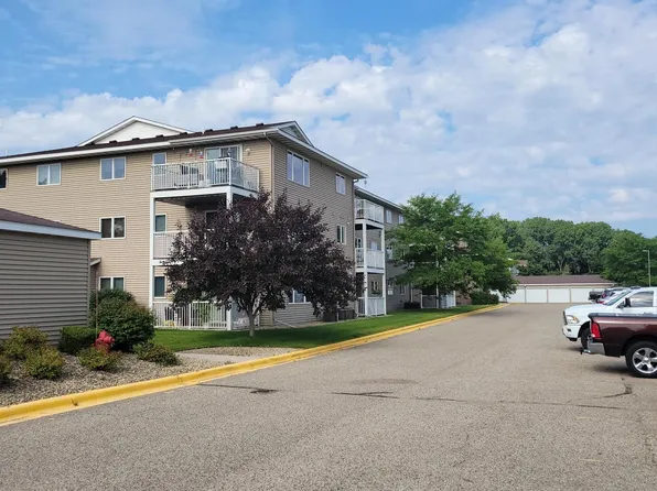 880 Lyn Way Unit 304, Hastings, MN 55033