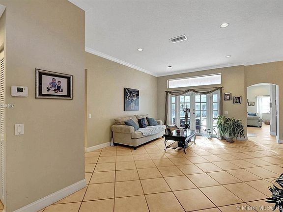 3rd image of 1224 Meadows Blvd