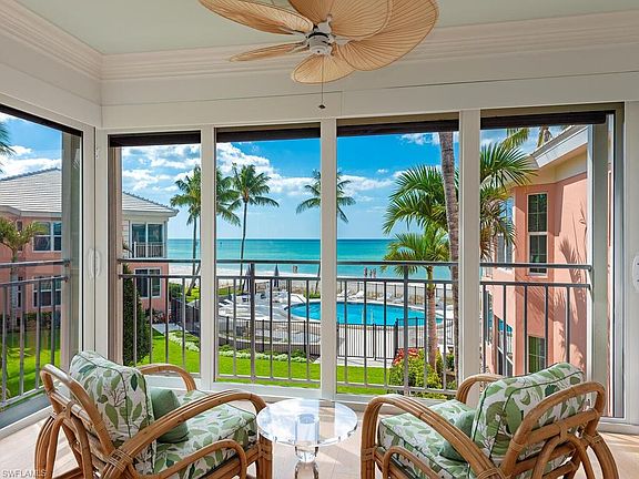 2nd image of 2401 Gulf Shore BLVD N #VILLA 6