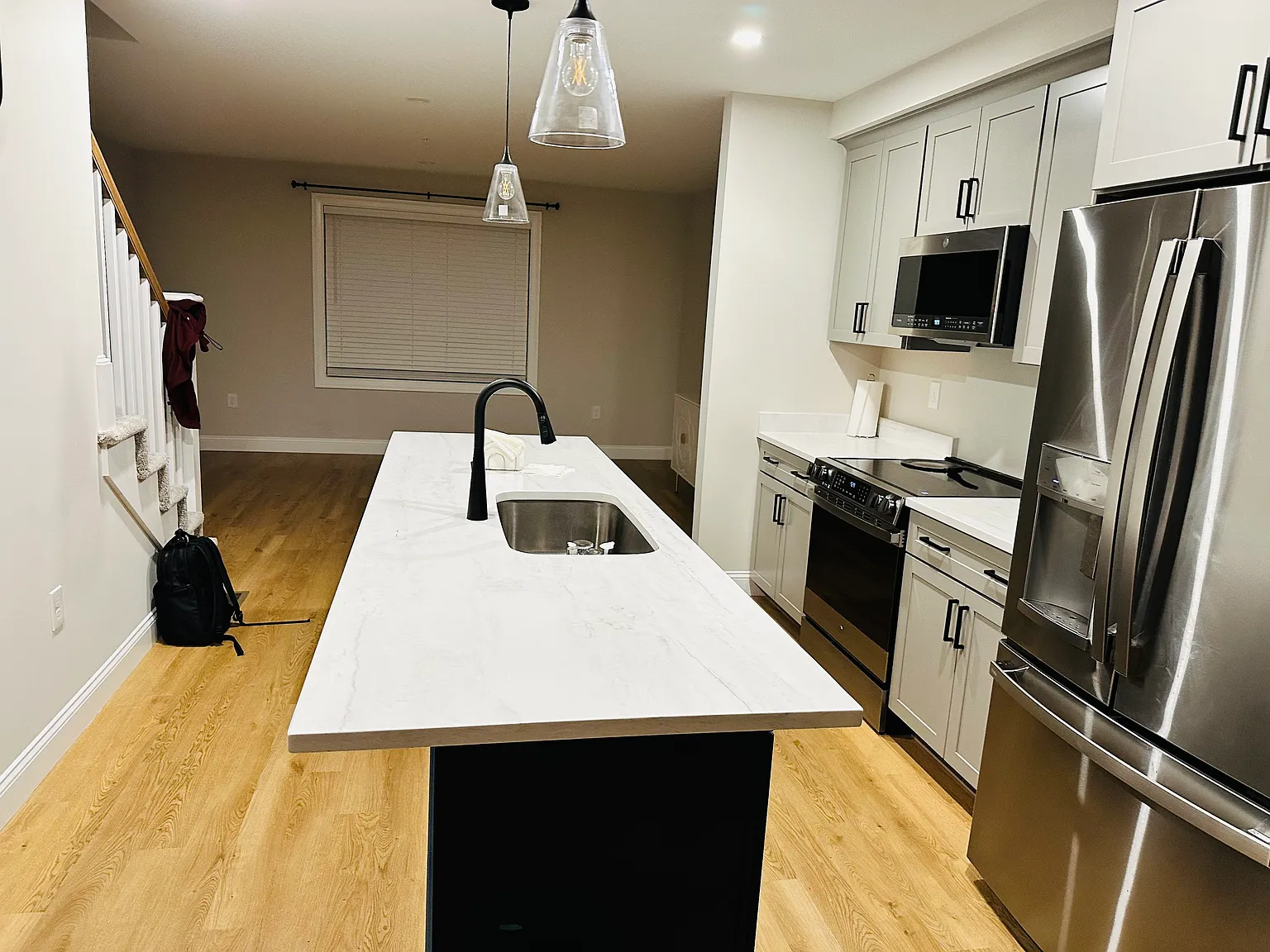 Studio, $1,899 — Photo 2