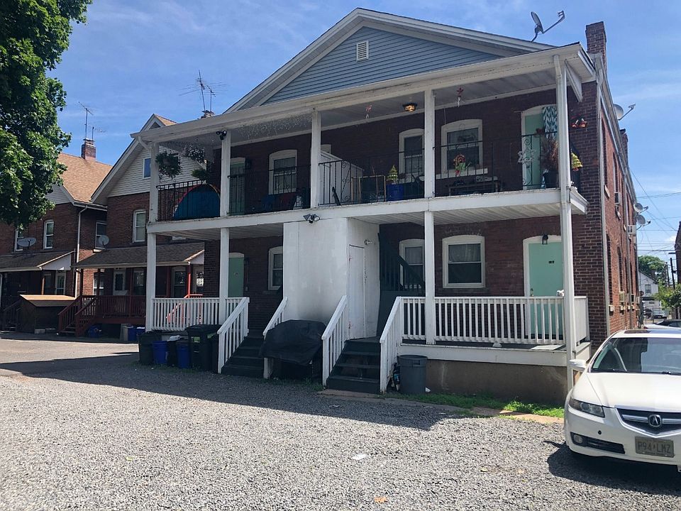2nd image of 15A Church St #15A