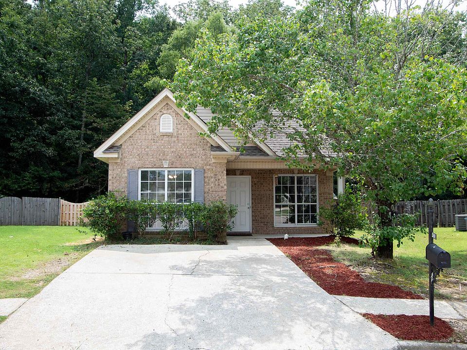 1st image of 4000 Forest Lakes Rd