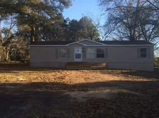 132 Daniels St, Beckville, TX 75631