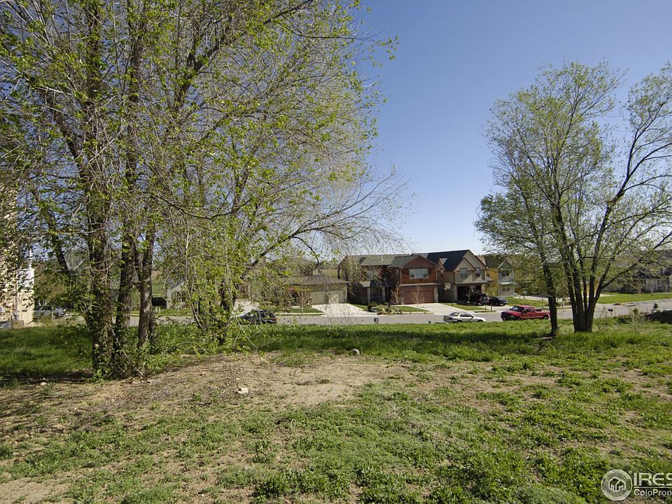 2nd image of 404 E Elm St