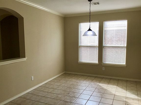 3rd image of 4513 Chris Dr