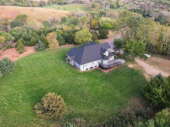 5th image of 31844 W Loop Rd