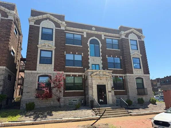 308 Clara Ave, Saint Louis, MO