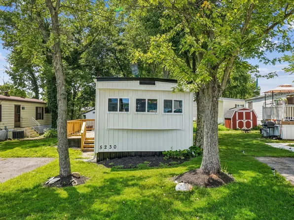 5230 Cypress Dr, Lewis Center, OH 43035