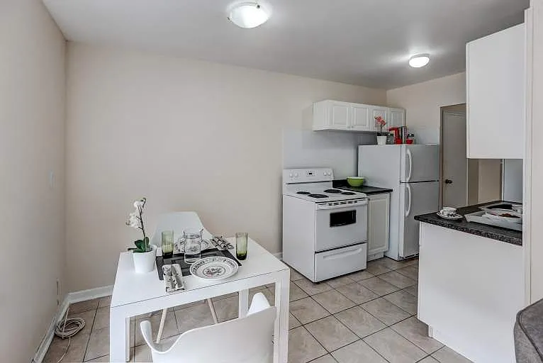 1555 Birchmount Rd — Photo 4
