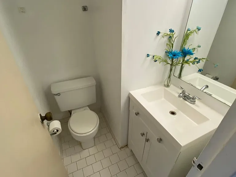 4304 NW 9th Ave #3-3B-3B3 — Photo 21