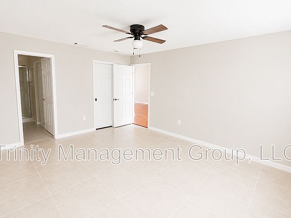 4th image of 9400 Alta Sol Way