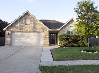 1821 Oak Lodge Dr, Pearland, TX 77581