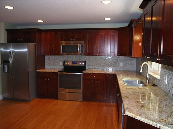 5th image of 6019 3rd Ave S
