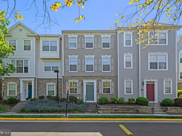 21792 Jarvis Sq, Ashburn, VA 20147