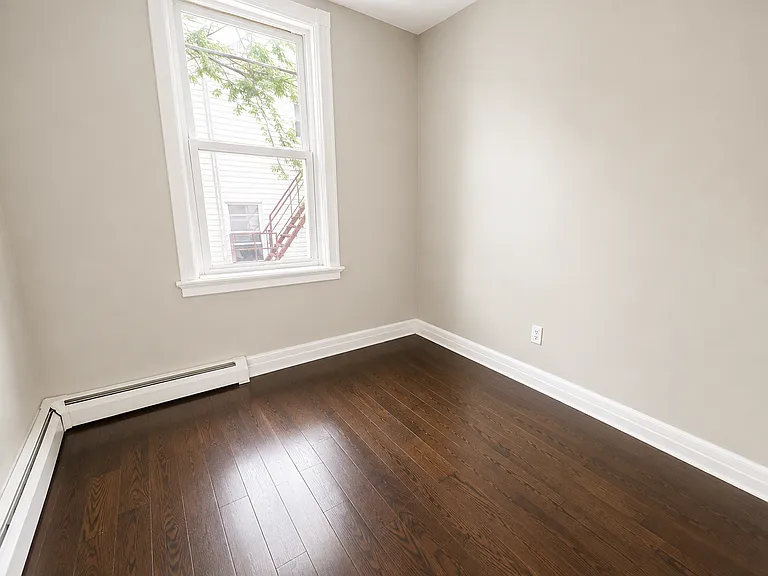 6-8 Ricord St #2 — Photo 10