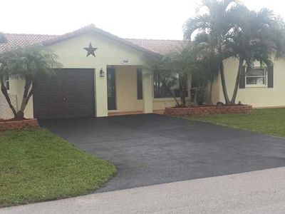 7209 NW 76th St, Tamarac, FL, 33321