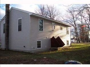 10 Harding St, Sanford, ME 04073