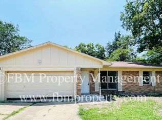 500 Kirven Ave, Waxahachie, TX 75165