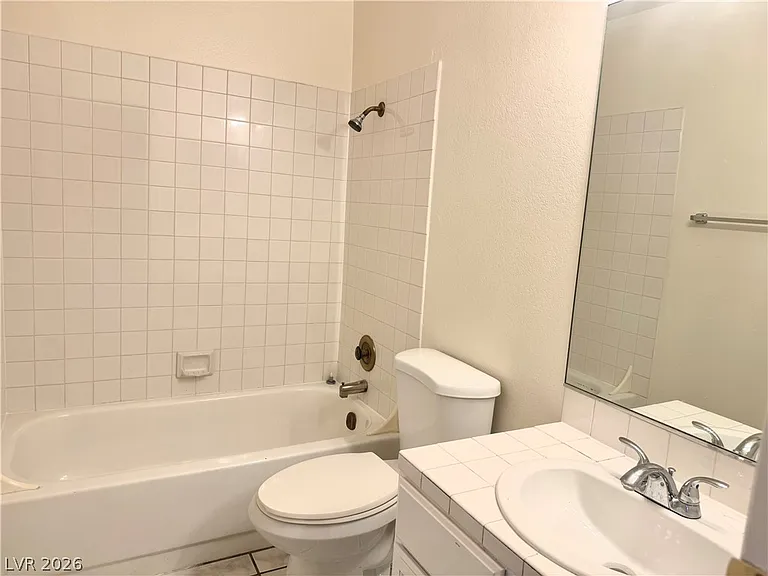 5064 Jeffreys St #201 — Photo 15