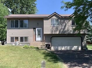 13807 Quay St NW, Andover, MN 55304