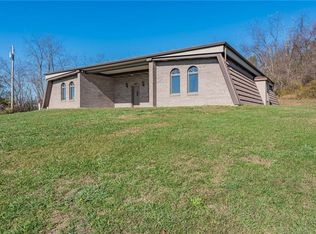 265 Railroad St, Ruffs Dale, PA 15679