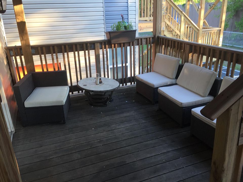 Private Deck