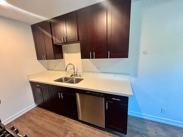 4460 Georgia St #3 — Photo 9