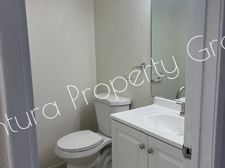 520 S I St #3 — Photo 10