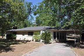 4th image of 1516 Lakeside Dr
