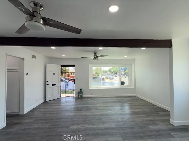801 N Sabina St — Photo 4