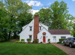 2 Berkeley Pl, Huntington, WV 25705