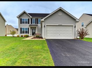 1707 Shady Oak Rd, Joliet, IL 60431