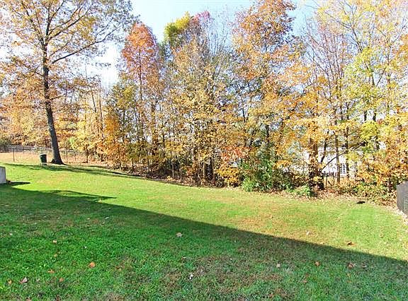 4th image of 613 N Donna Dr