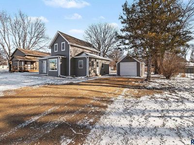 430 S Main St, Chancellor, SD, 57015