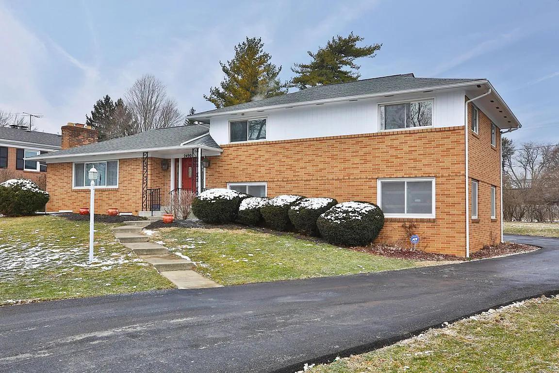 2490 Floribunda Dr photo 1