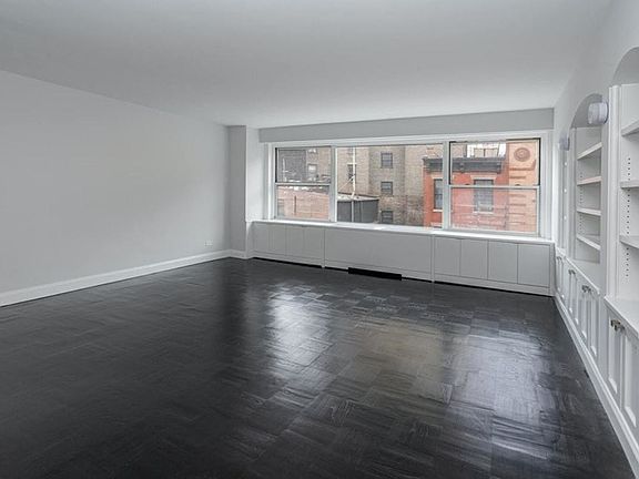 2nd image of 33 Greenwich Ave #4BC