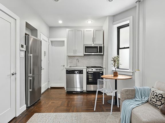5th image of 237 9th Ave APT 2C